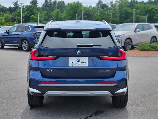 2025 BMW X1 xDrive28i
