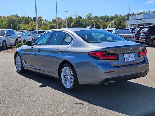 2022 BMW 530 i xDrive