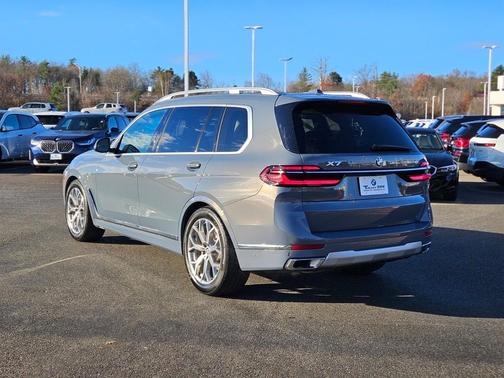2026 BMW X7 xDrive40i
