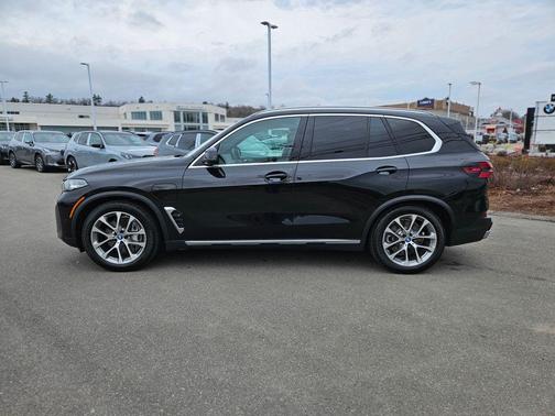 Black Sapphire Metallic 2024 BMW X5 PHEV xDrive50e