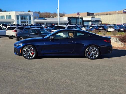 2025 BMW M440 i xDrive