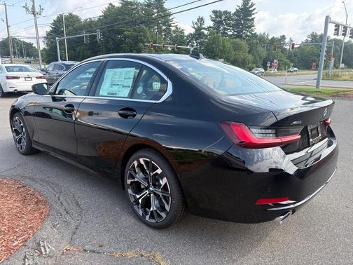 2025 BMW 330 i xDrive