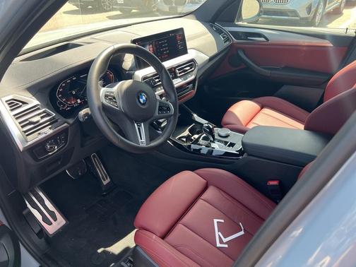 2024 BMW X3 M40i