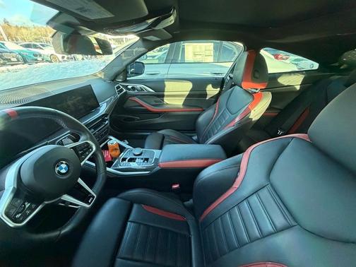 2025 BMW M440 i xDrive