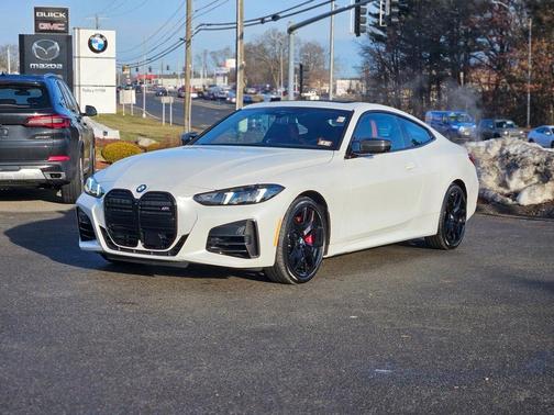 2025 BMW M440 i xDrive