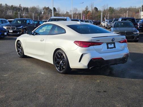 2025 BMW M440 i xDrive