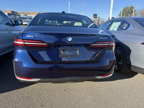 2026 BMW 530 i xDrive