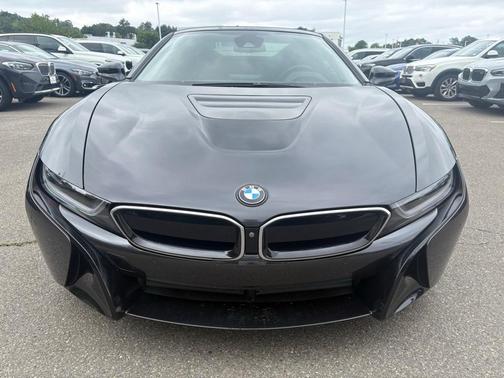 2019 BMW i8 Base