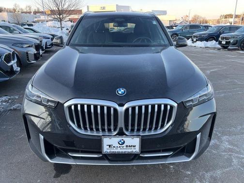 Black Sapphire Metallic 2026 BMW X5 PHEV xDrive50e