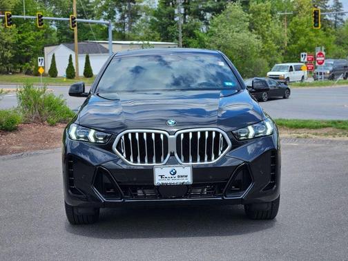Black Sapphire Metallic 2025 BMW X6 xDrive40i
