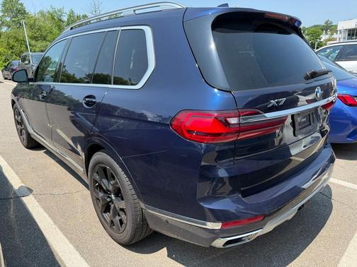 2022 BMW X7 xDrive40i
