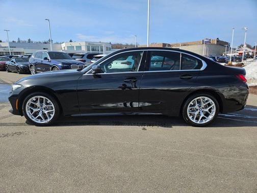 2025 BMW 330 i xDrive