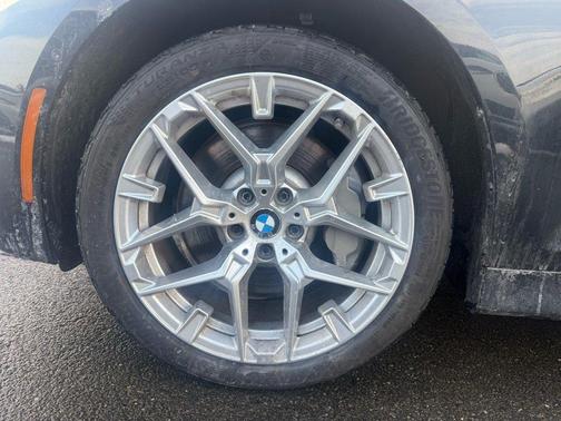 2025 BMW 330 i xDrive