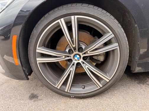 Black Sapphire Metallic 2022 BMW 330 i xDrive