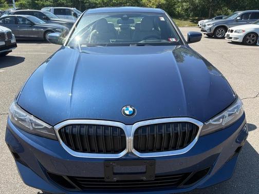 2023 BMW 330 i xDrive