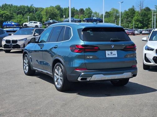 2025 BMW X5 xDrive40i