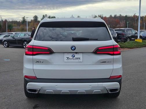 2023 BMW X5 PHEV xDrive45e