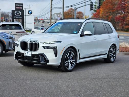 2024 BMW X7 xDrive40i