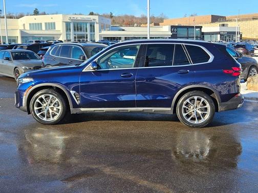 2024 BMW X5 xDrive40i