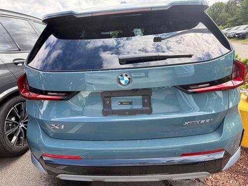 Green Metallic 2025 BMW X1 xDrive28i