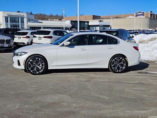 2025 BMW 330 i xDrive