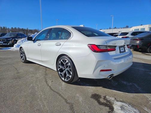 2025 BMW 330 i xDrive