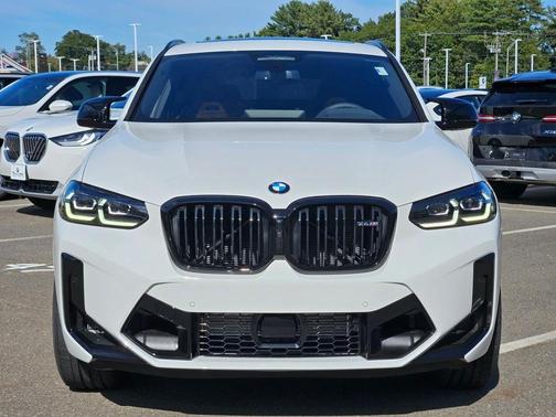 2025 BMW X4 M AWD