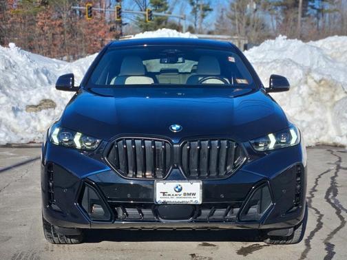 2025 BMW X6 xDrive40i