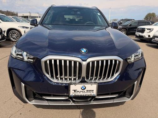Tanzanite Blue II Metallic 2026 BMW X5 xDrive40i