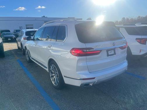 2022 BMW X7 xDrive40i
