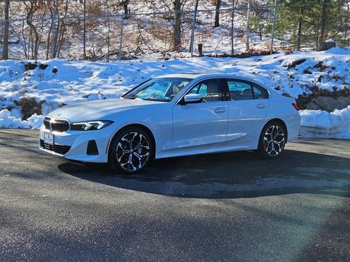 2025 BMW 330 i xDrive