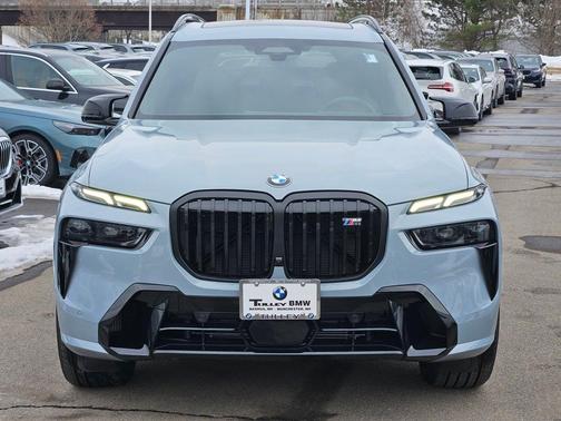 2026 BMW X7 M60i