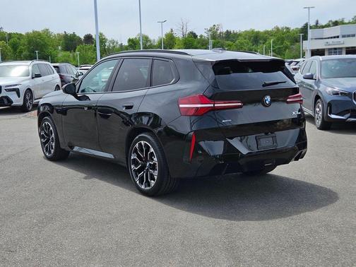 Black Sapphire Metallic 2026 BMW X3 30 xDrive