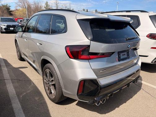 2025 BMW X1 M35i