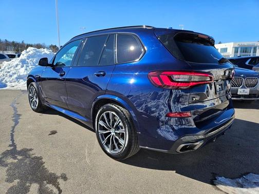 2023 BMW X5 M50i