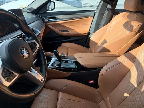2021 BMW 530 i xDrive