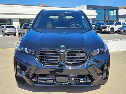 Black Sapphire Metallic 2026 BMW X5 M Competition