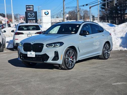 2023 BMW X4 M40i