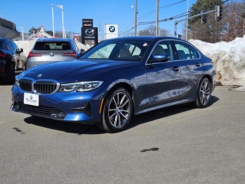 2022 BMW 330 i xDrive