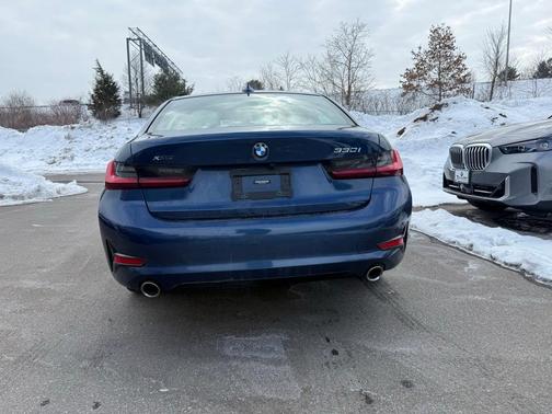 2022 BMW 330 i xDrive
