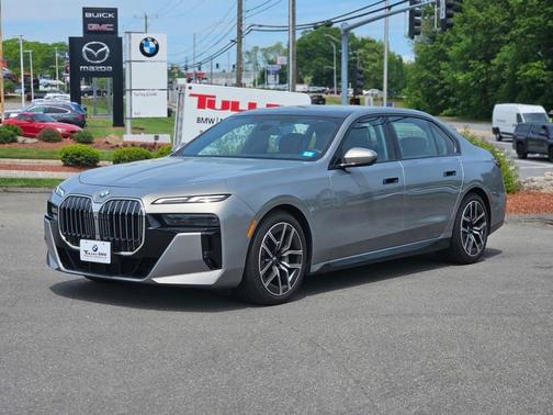 2024 BMW 760 760i xDrive