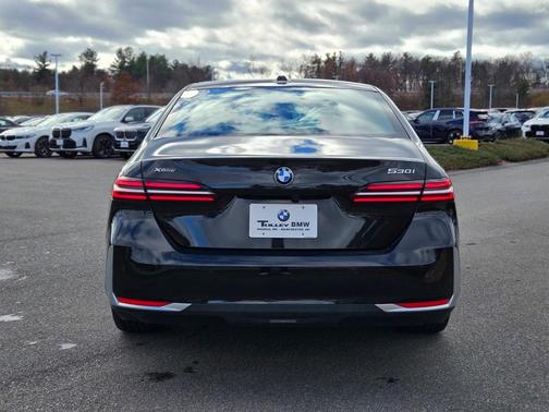 2024 BMW 530 i xDrive