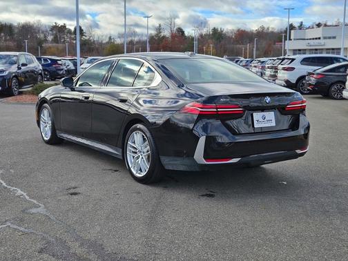 2024 BMW 530 i xDrive