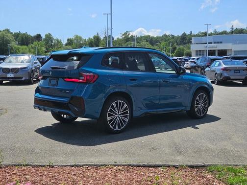 2025 BMW X1 xDrive28i