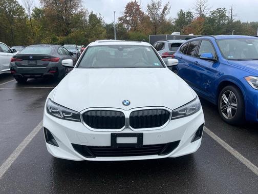 2023 BMW 330 i xDrive