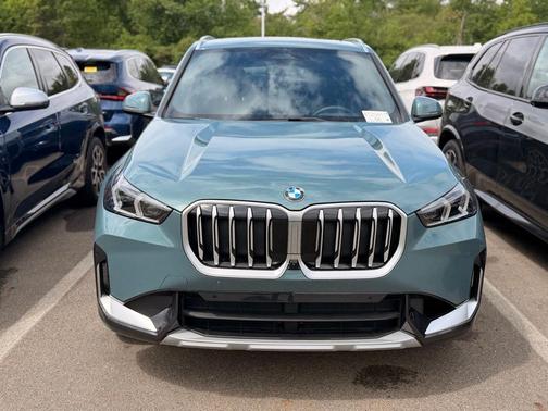 Green Metallic 2025 BMW X1 xDrive28i