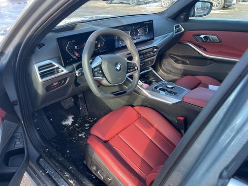 2025 BMW 330 i xDrive