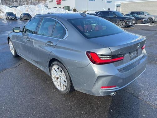 2025 BMW 330 i xDrive