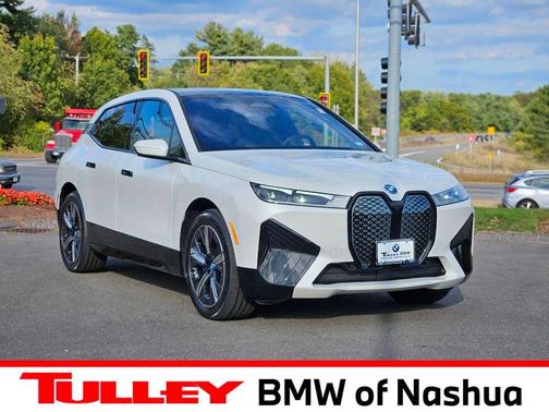 2025 BMW iX xDrive50