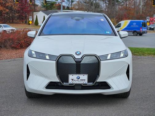 2026 BMW iX xDrive45
